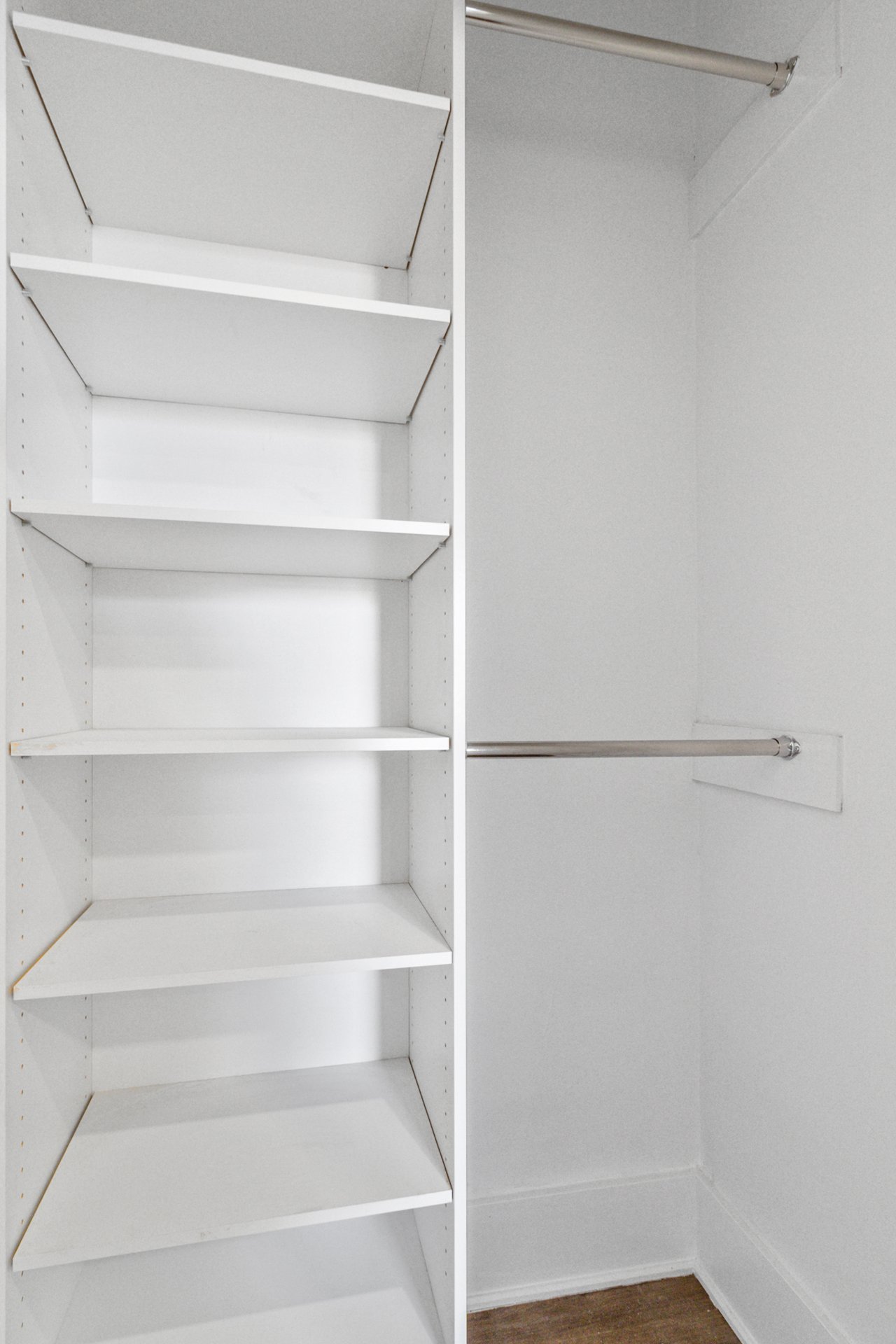 Photo - Penderie (Walk-in)