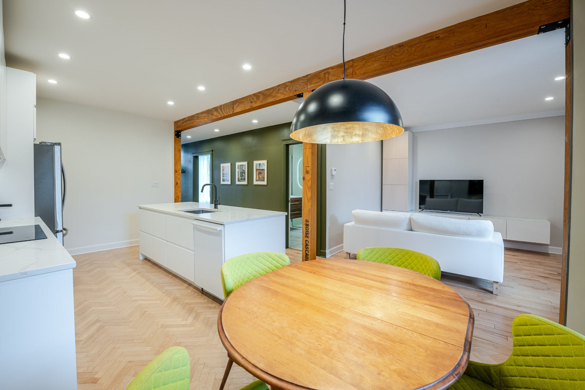 Photo - Salle à manger