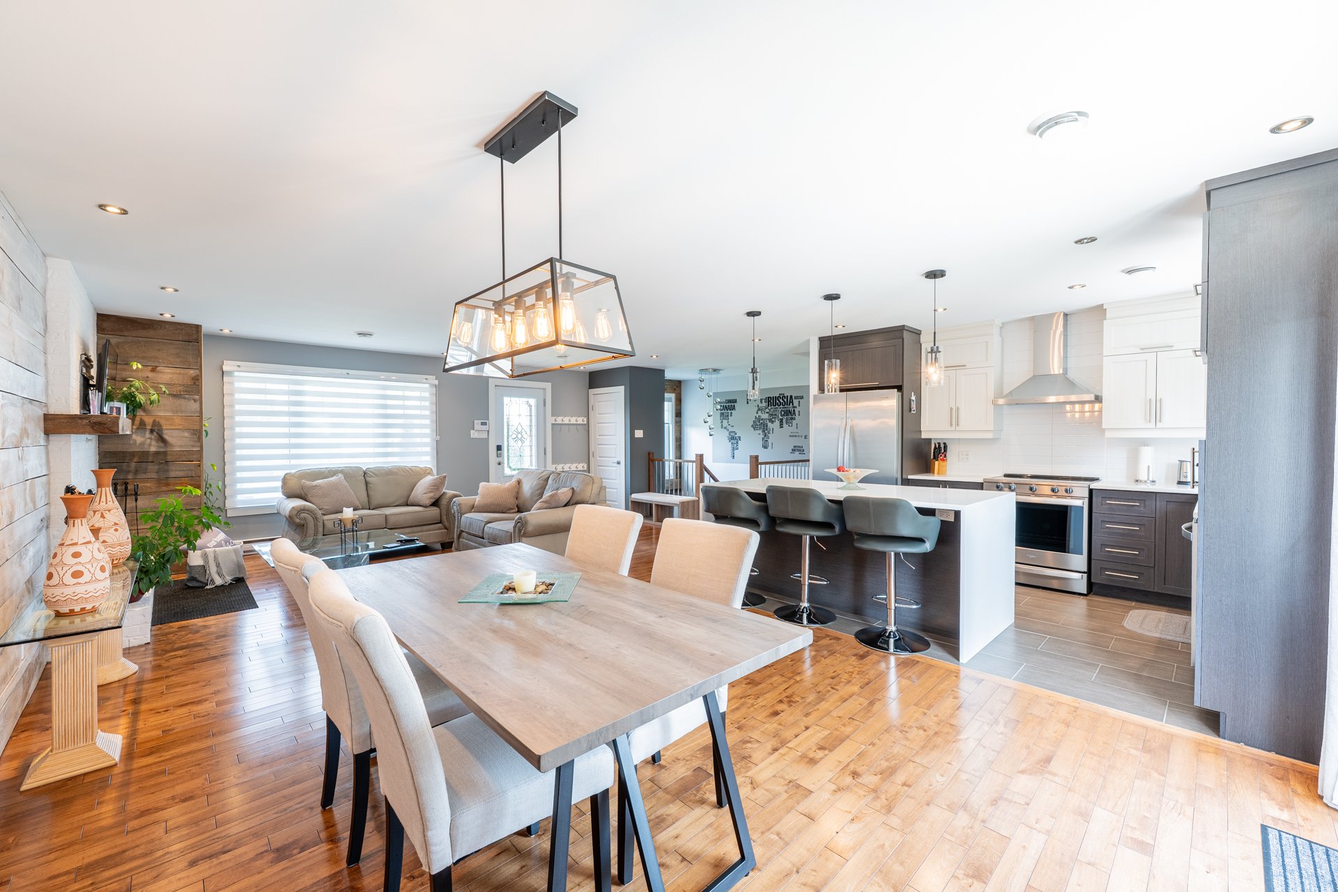 Photo - Salle à manger