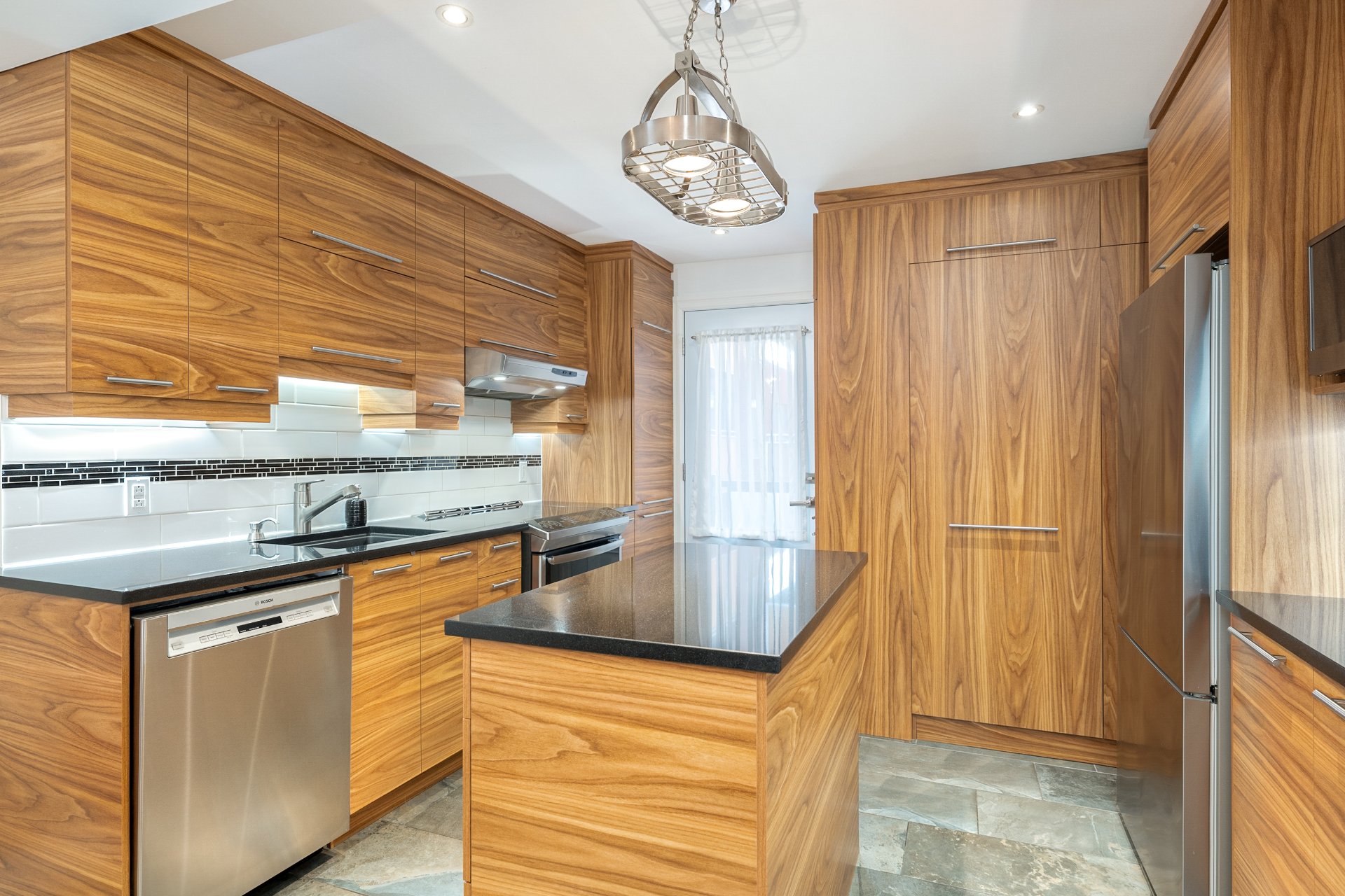 Photo - Kitchen