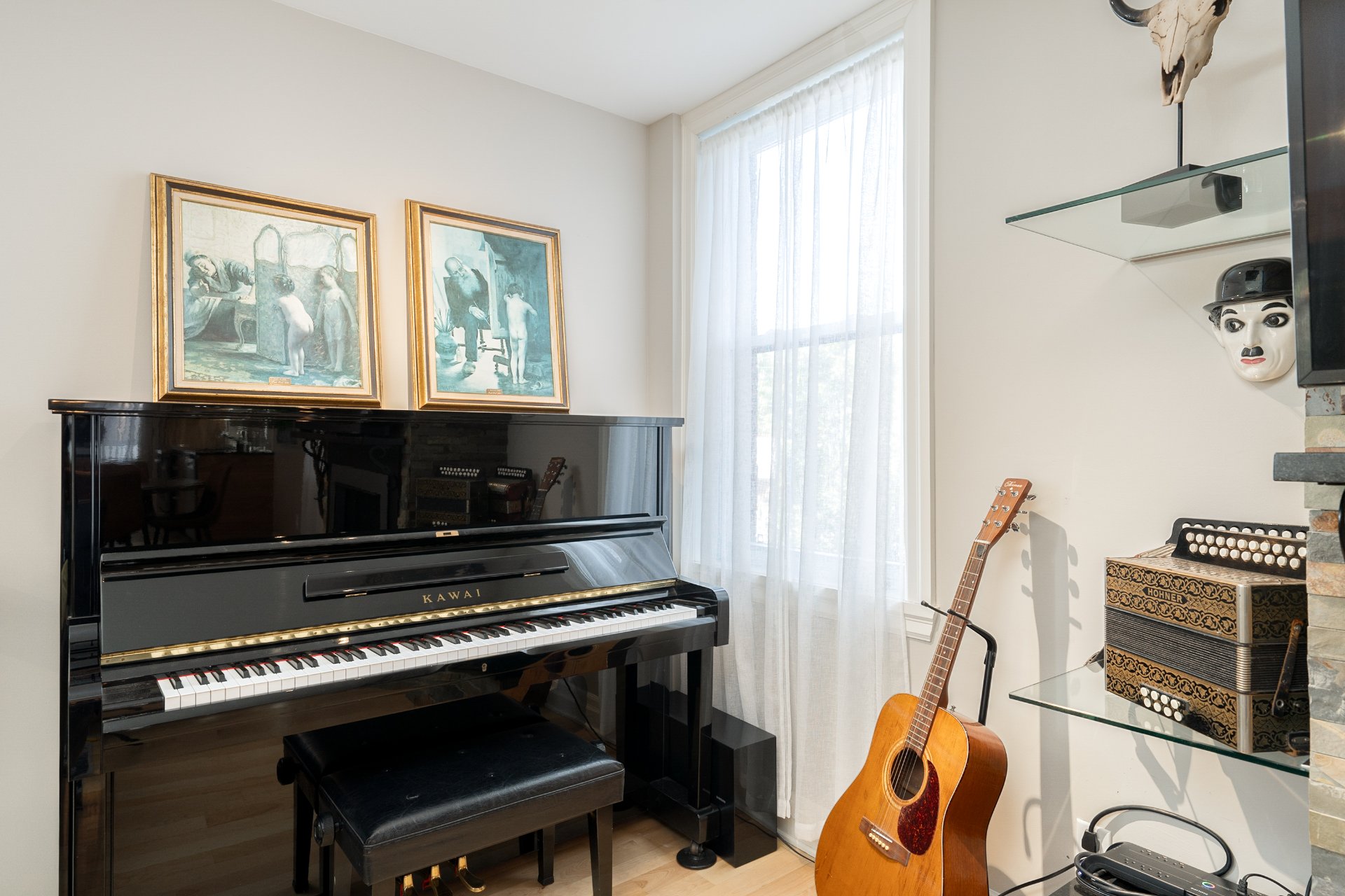 Photo - Living room