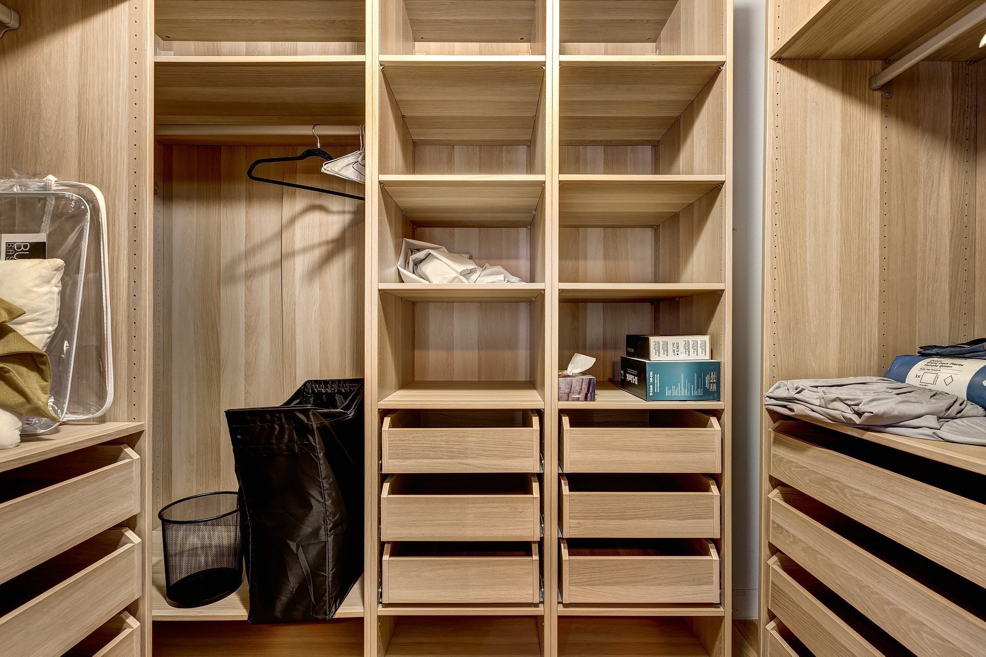 Photo - Walk-in closet