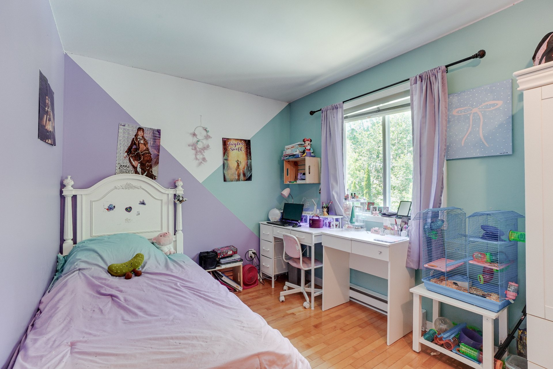 Photo - Bedroom