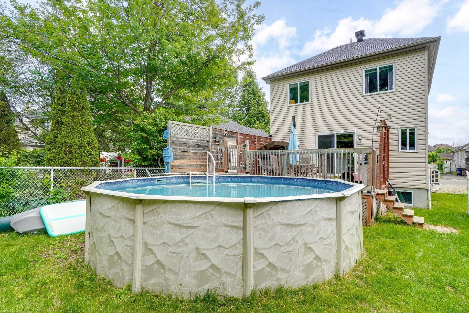 Photo - Backyard