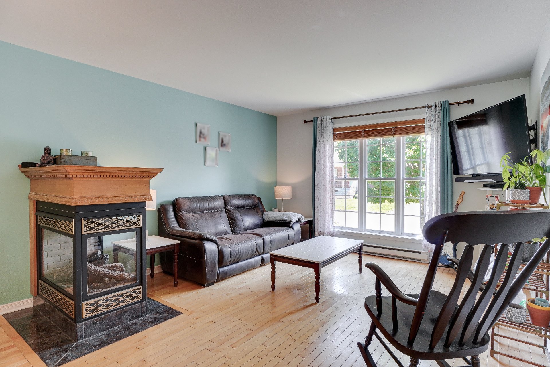 Photo - Living room