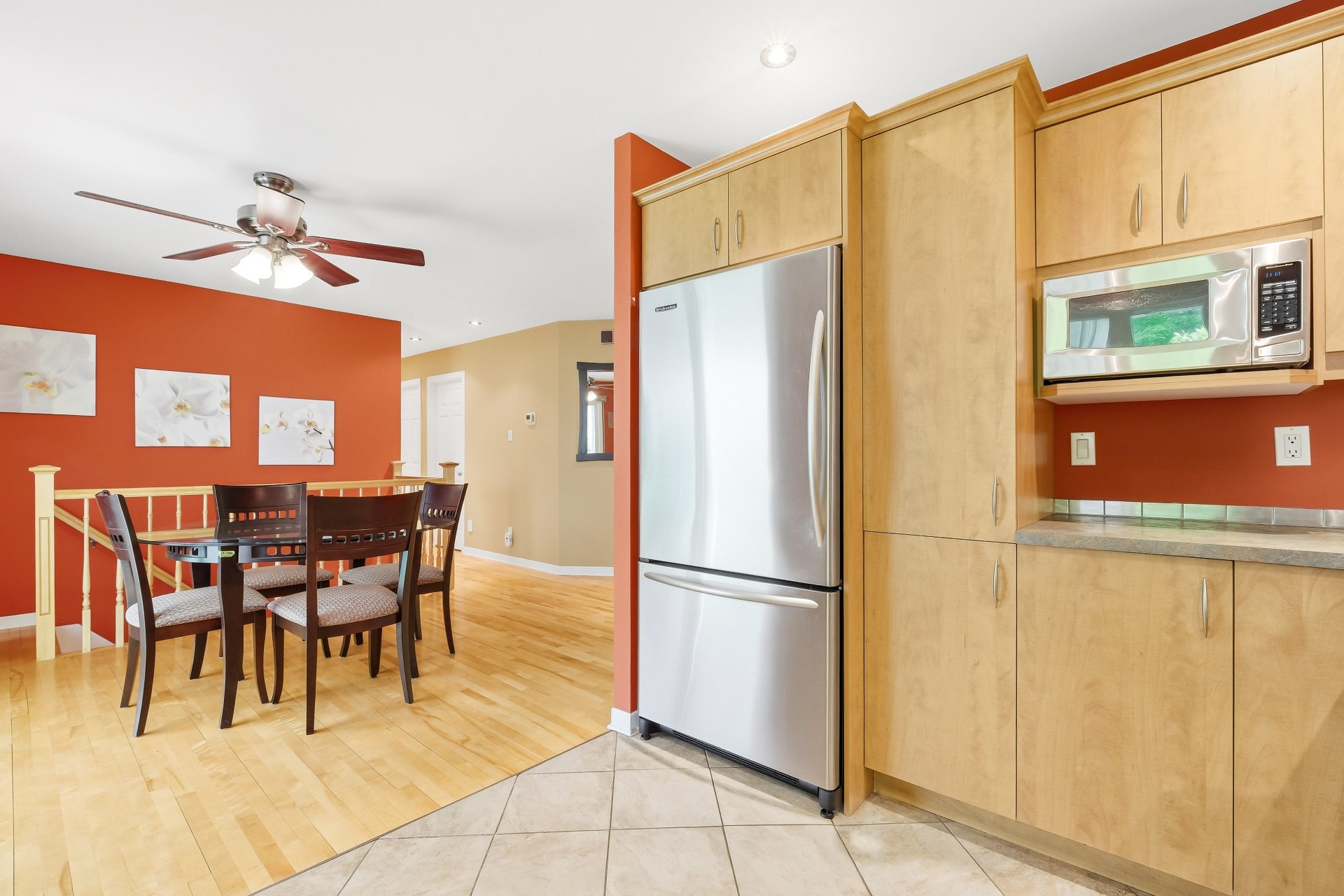 Photo - Kitchen
