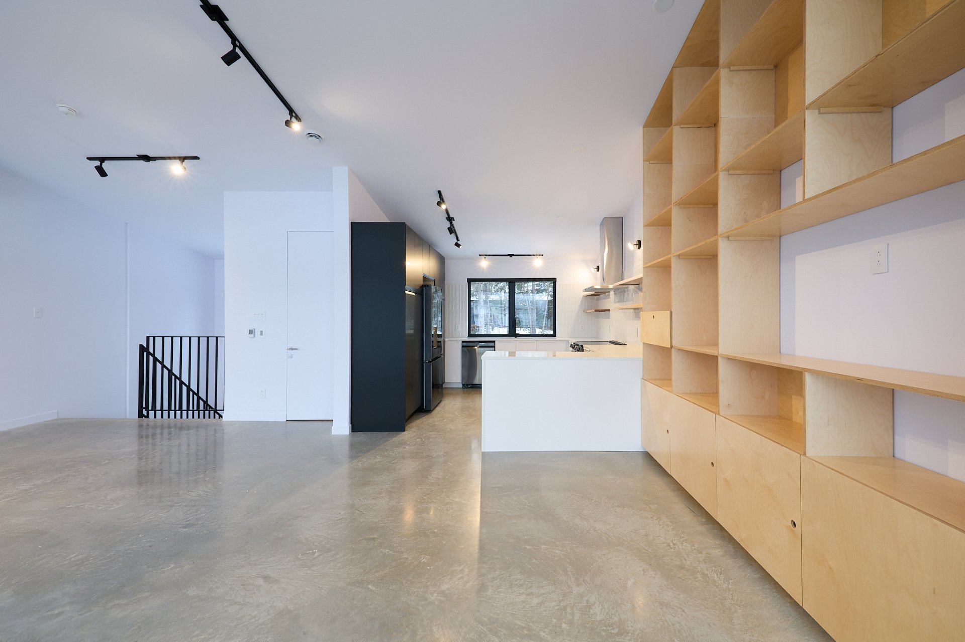 Photo - Overall View