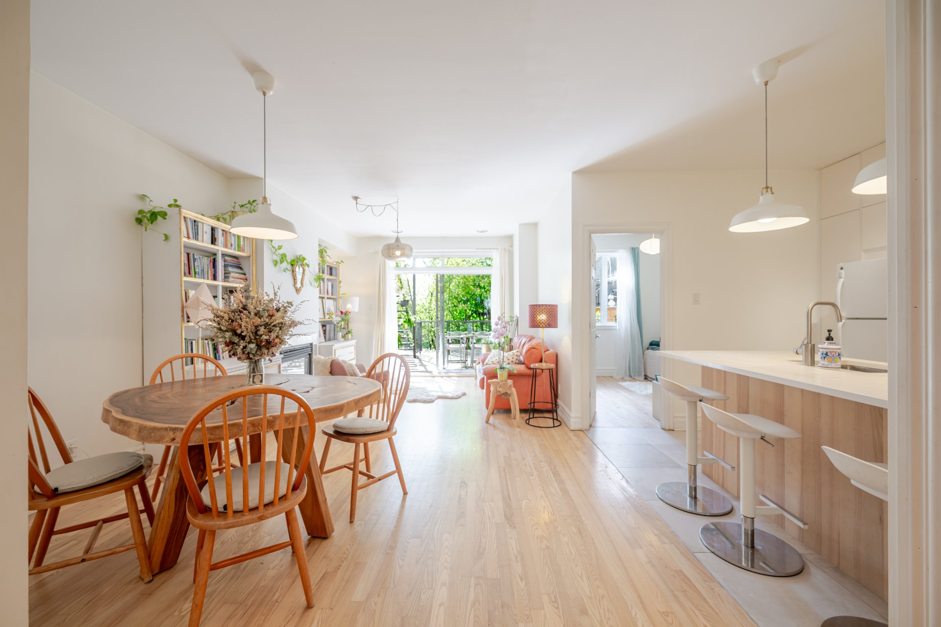 Photo - Dining room
