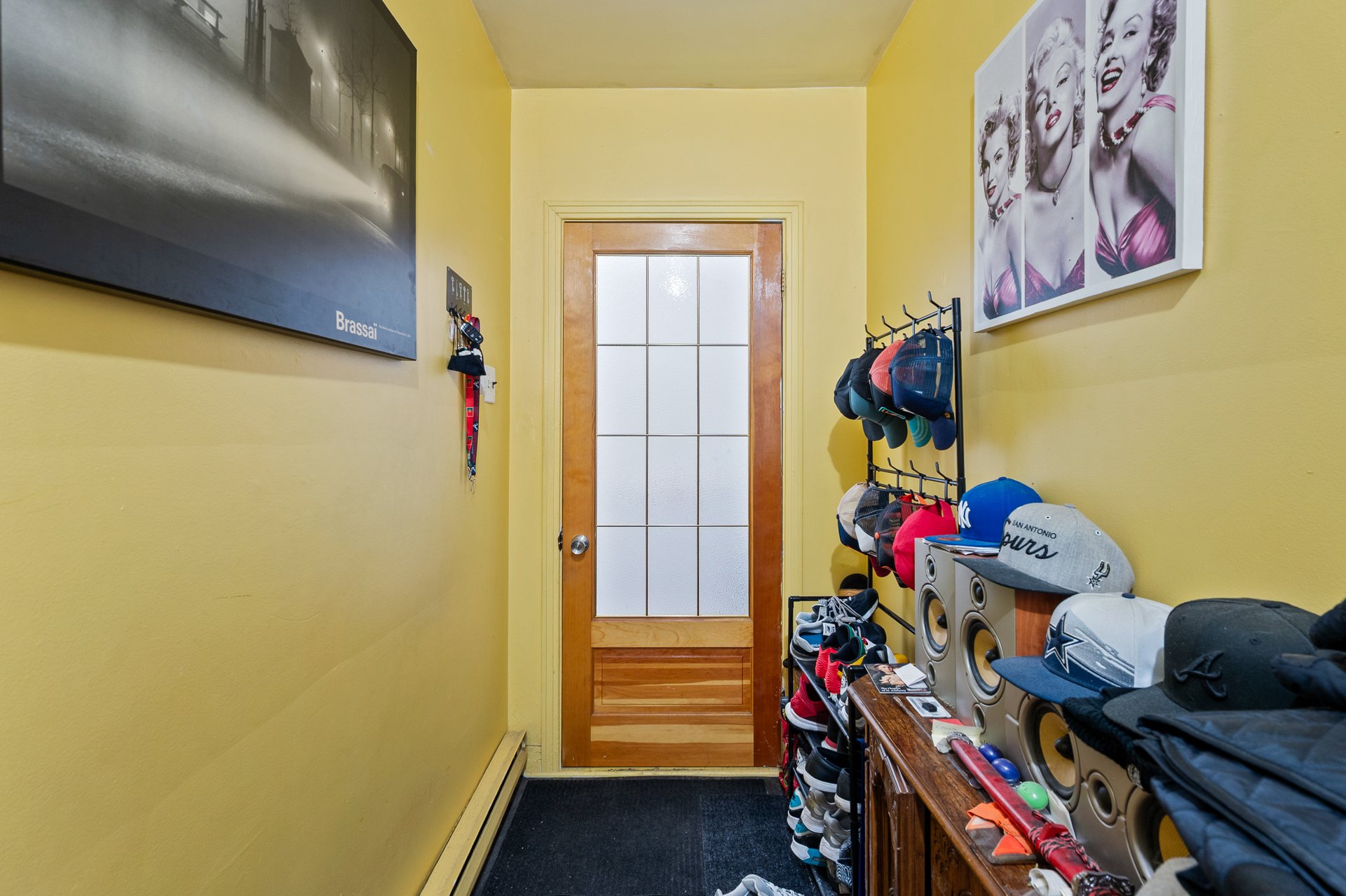 Photo - Hallway