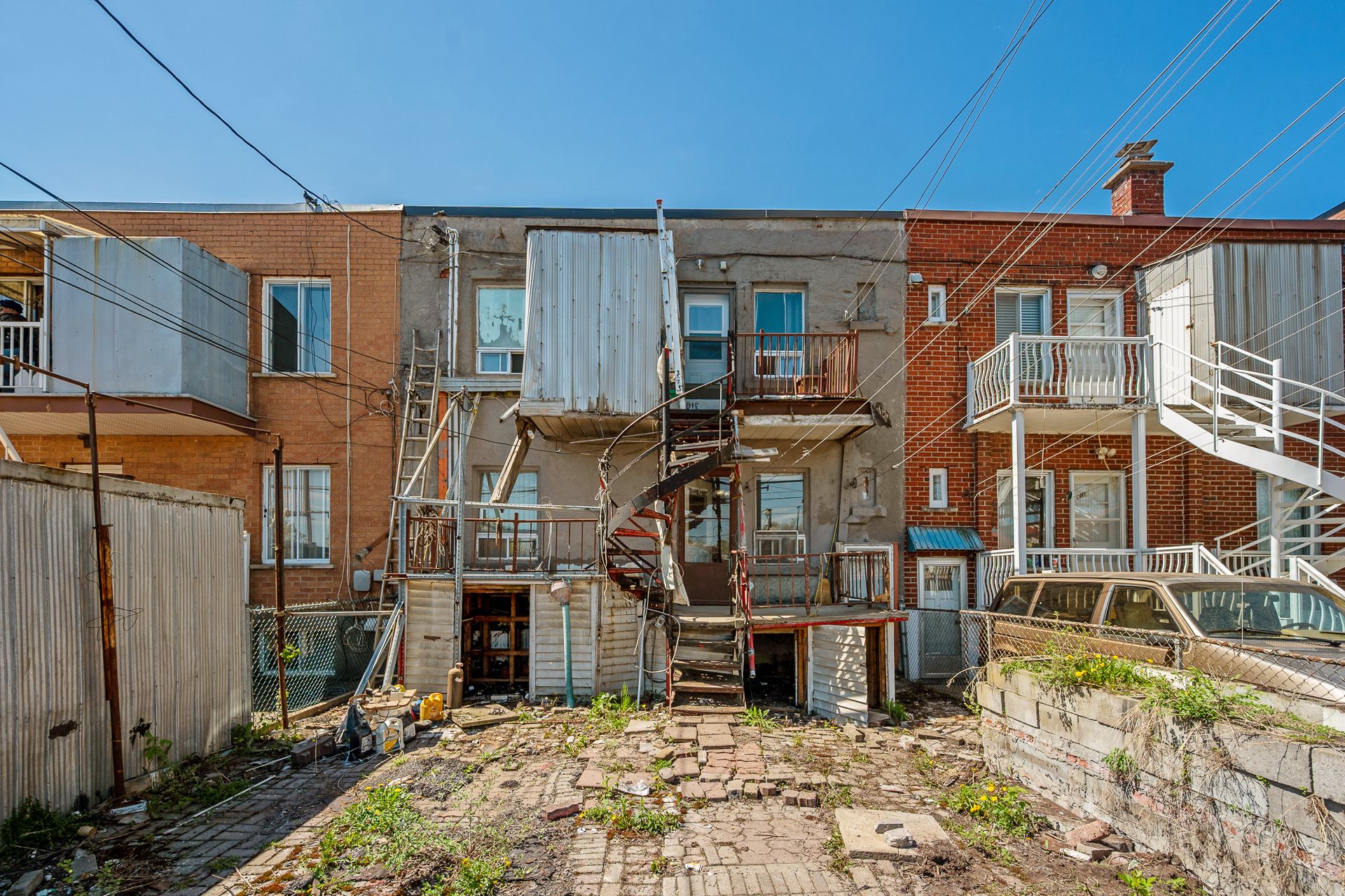 Photo - Backyard