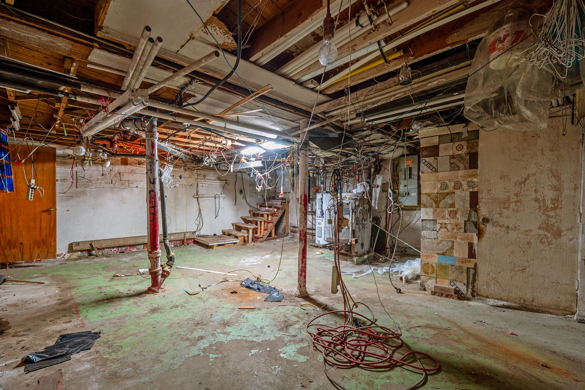 Photo - Basement