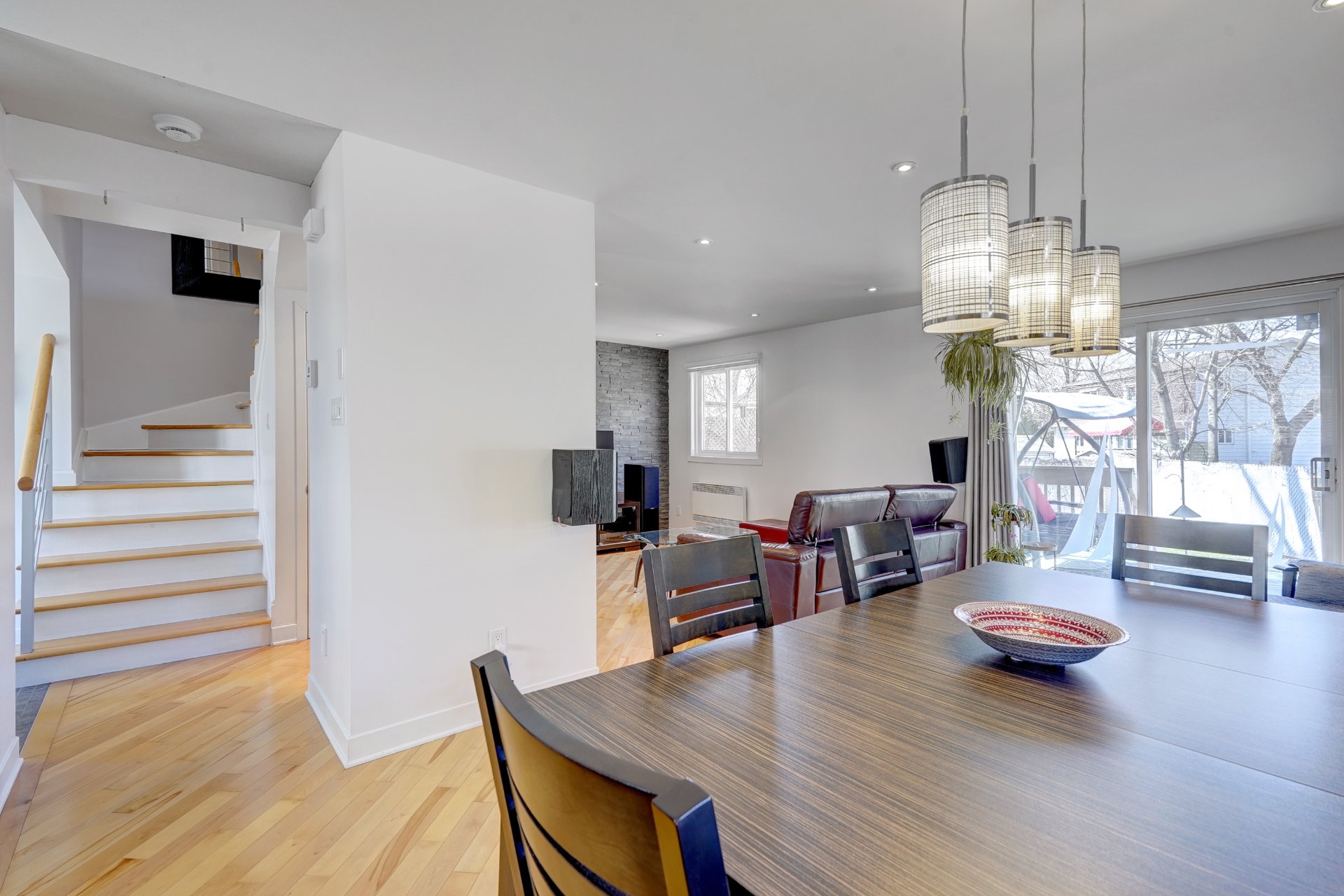 Photo - Dining room