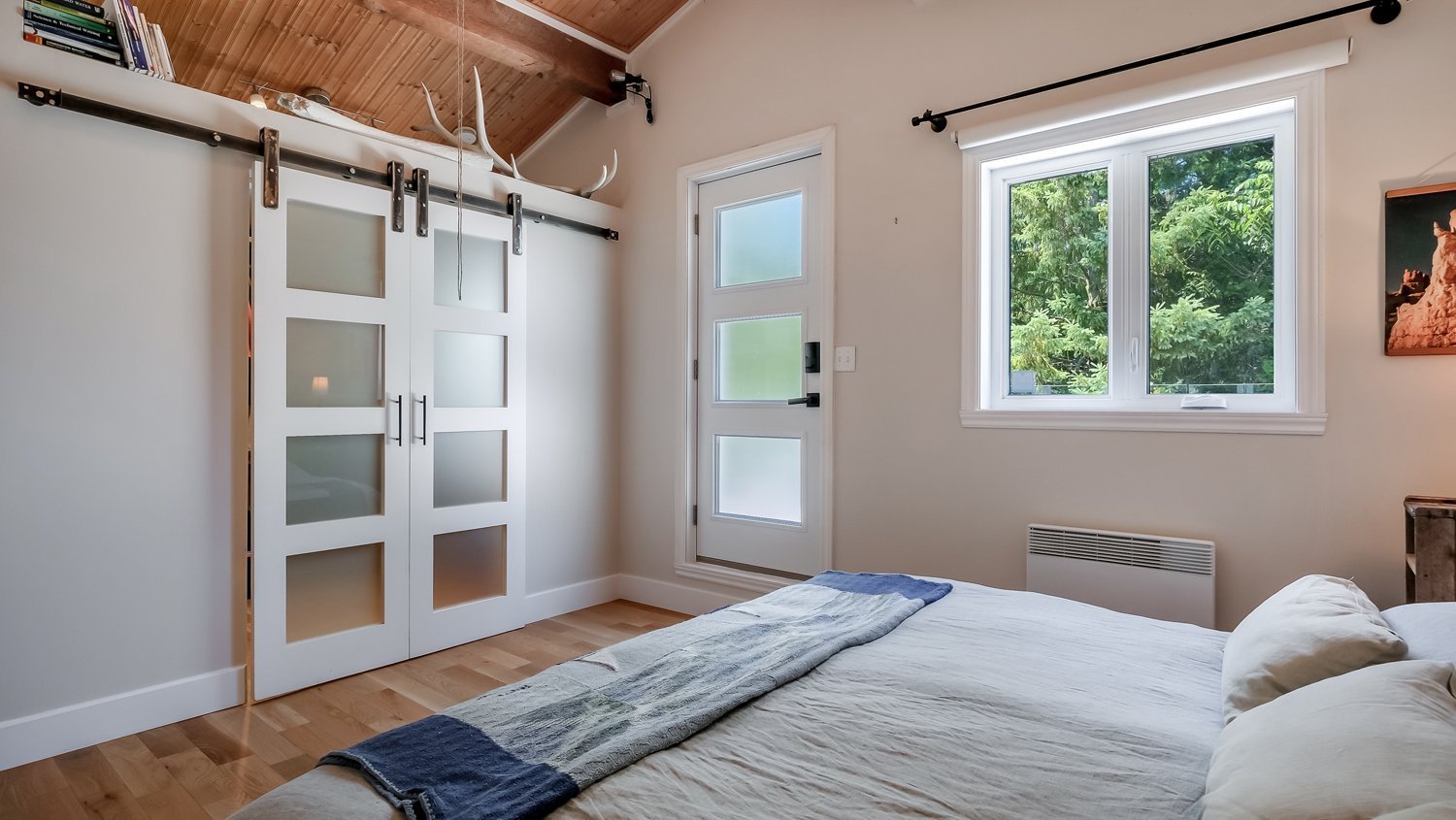 Photo - Primary bedroom