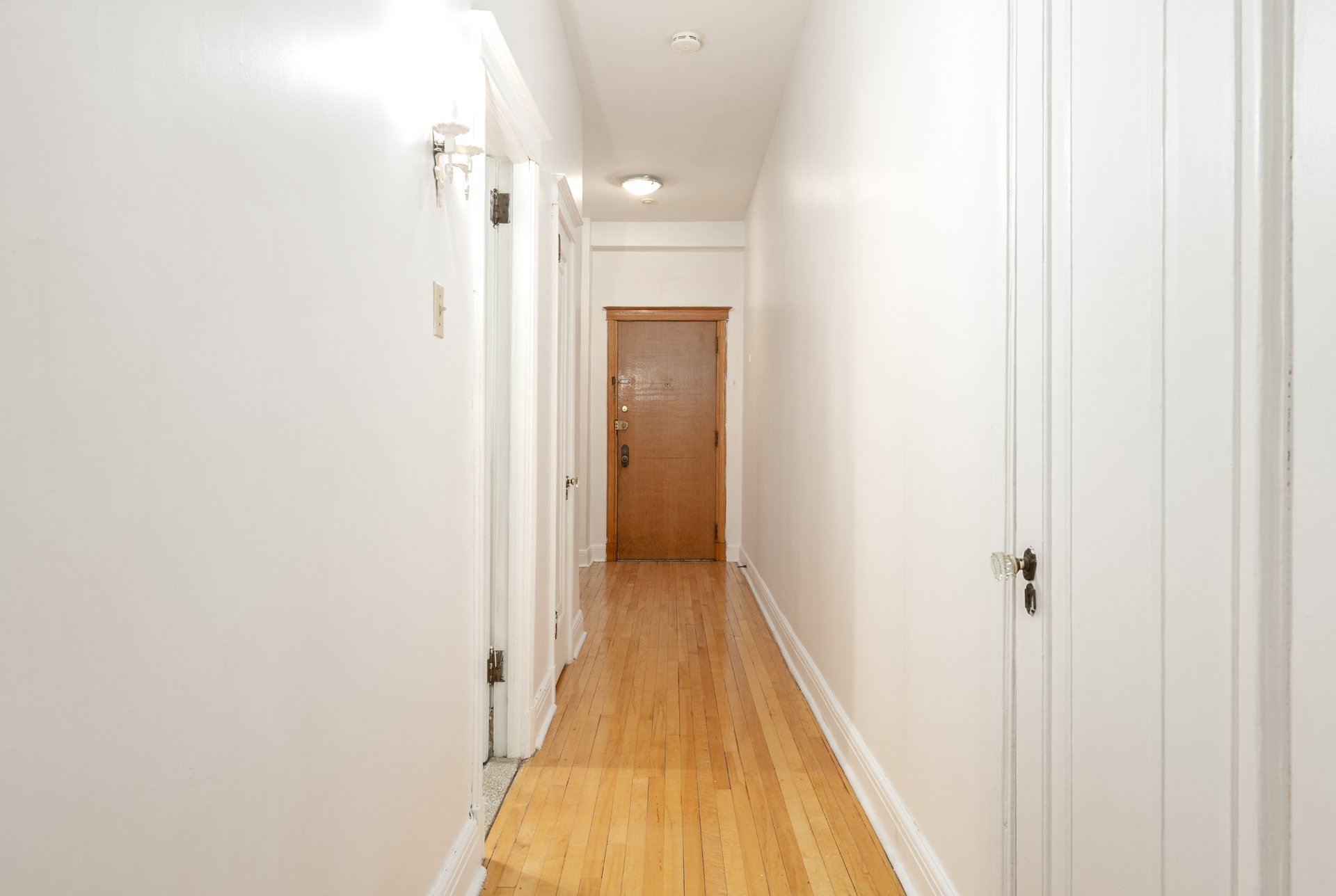 Photo - PASAGEWAY