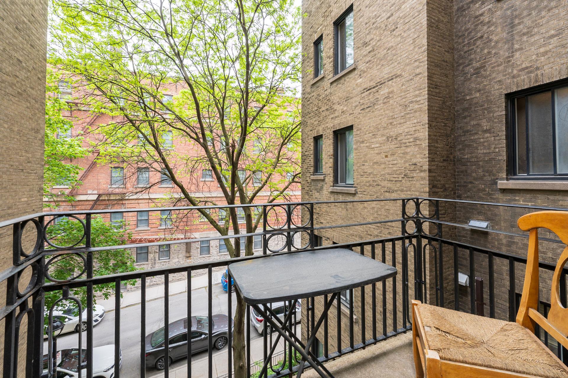 Photo - Balcon