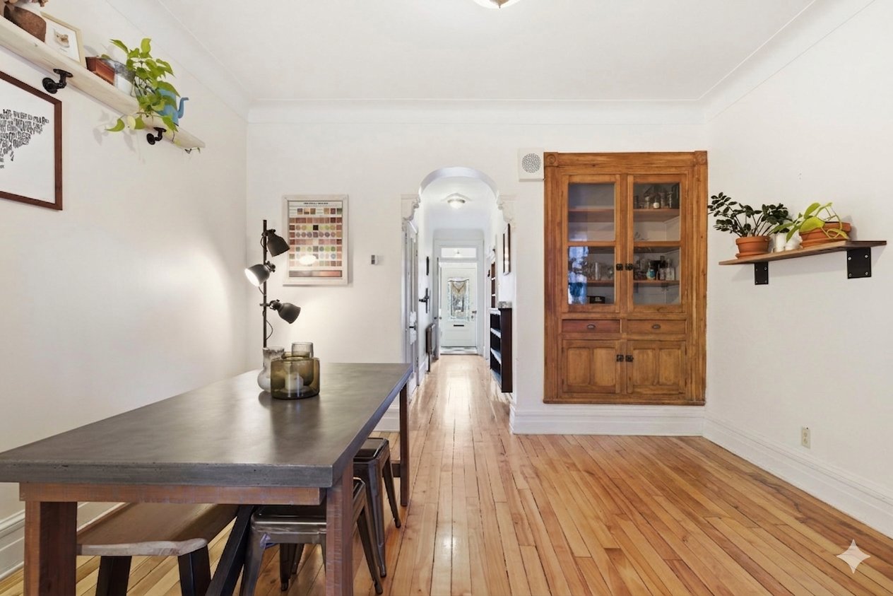 Photo - Dining room