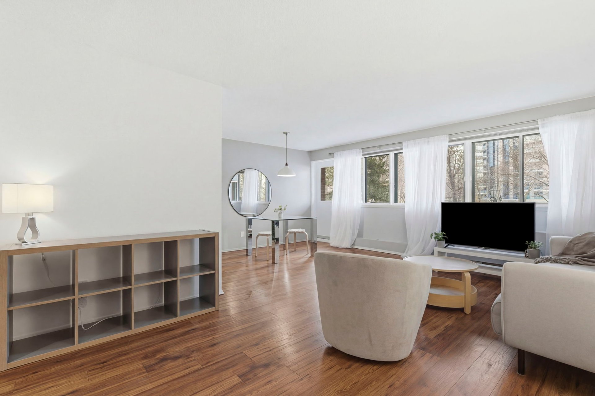 Photo - Overall View