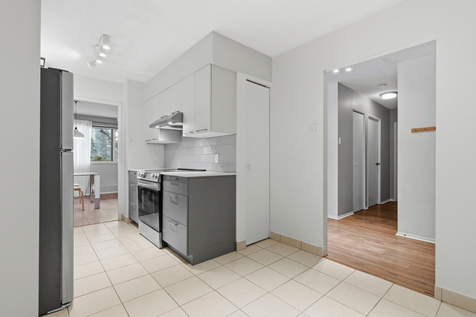 Photo - Overall View