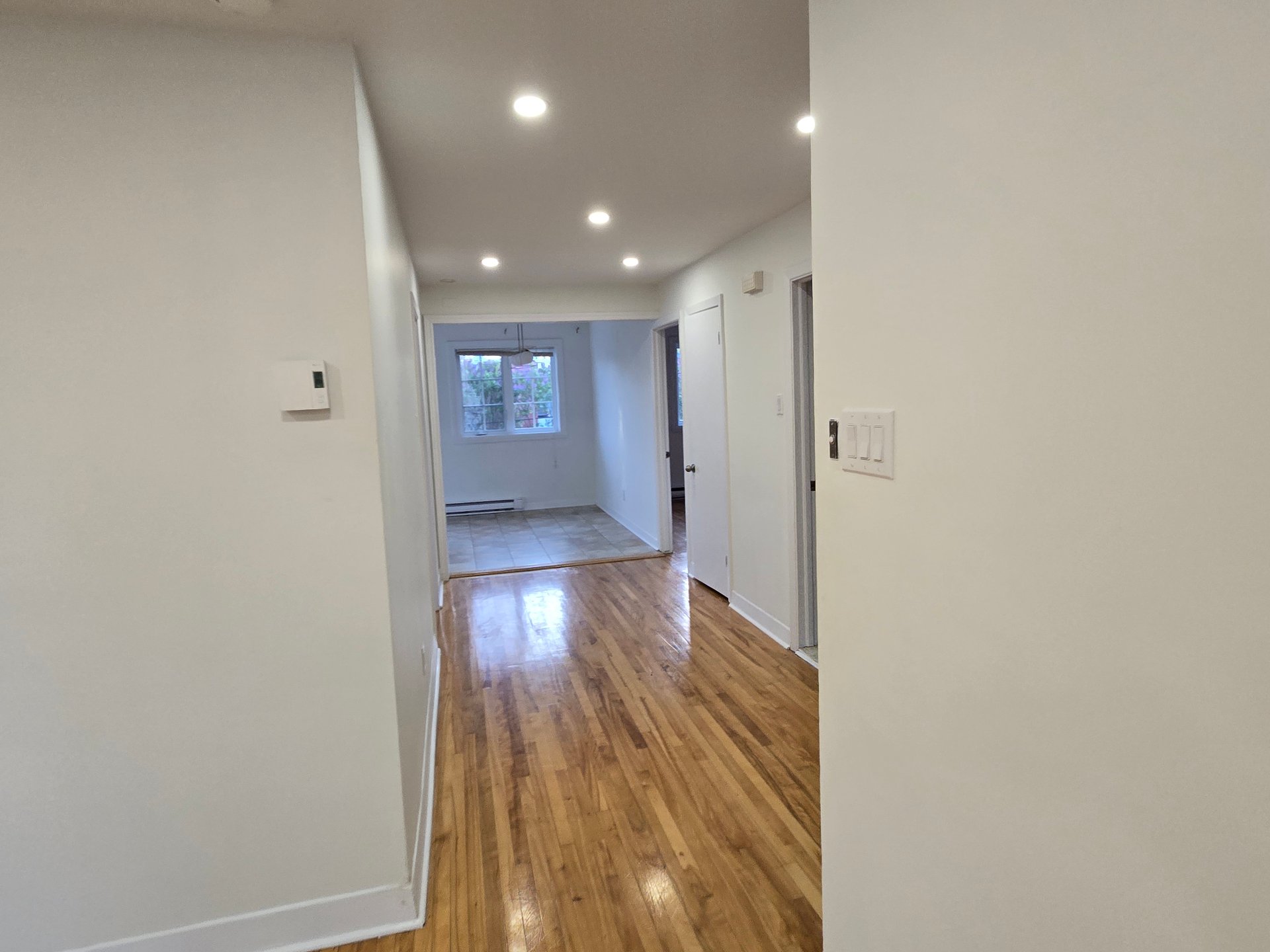 Photo - PASAGEWAY