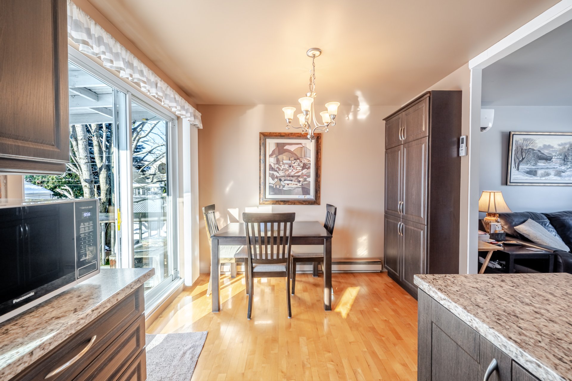 Photo - Salle à manger