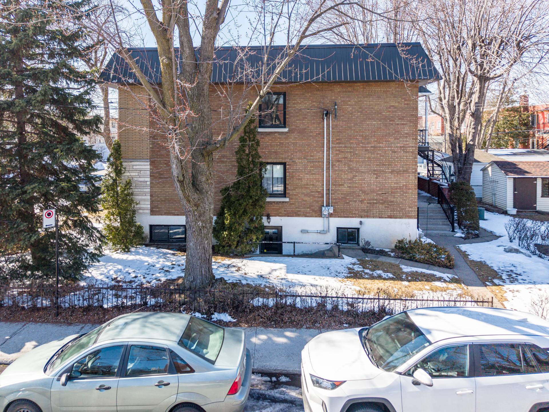 Photo - Overall View