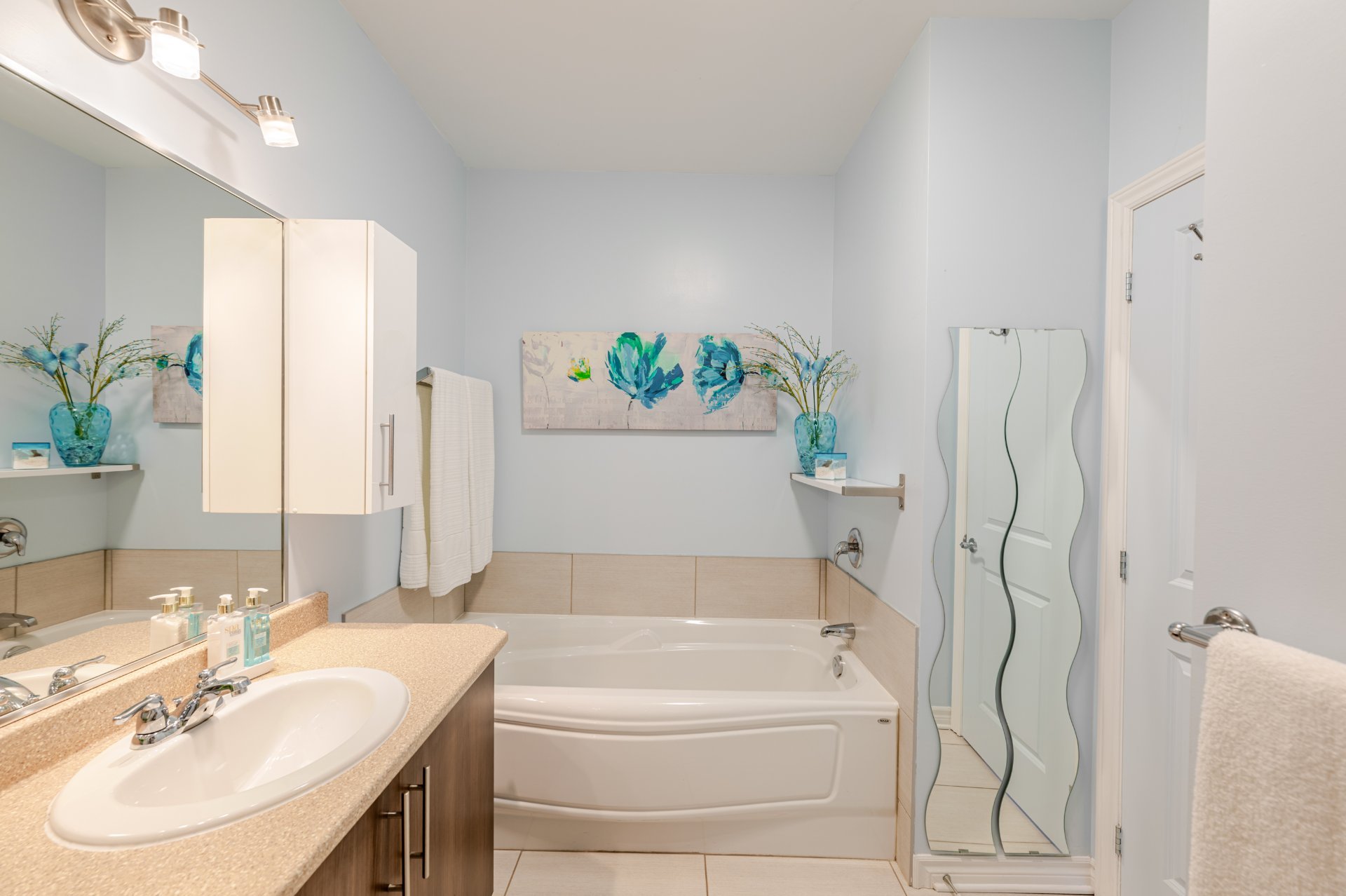 Photo - Bathroom