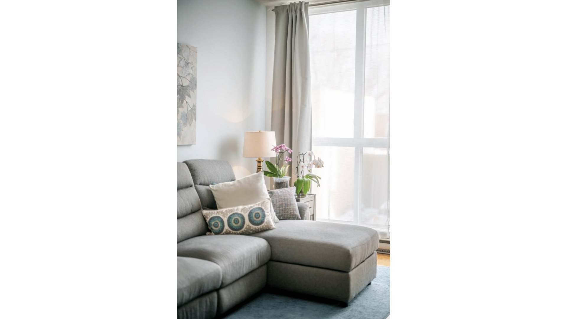 Photo - Living room