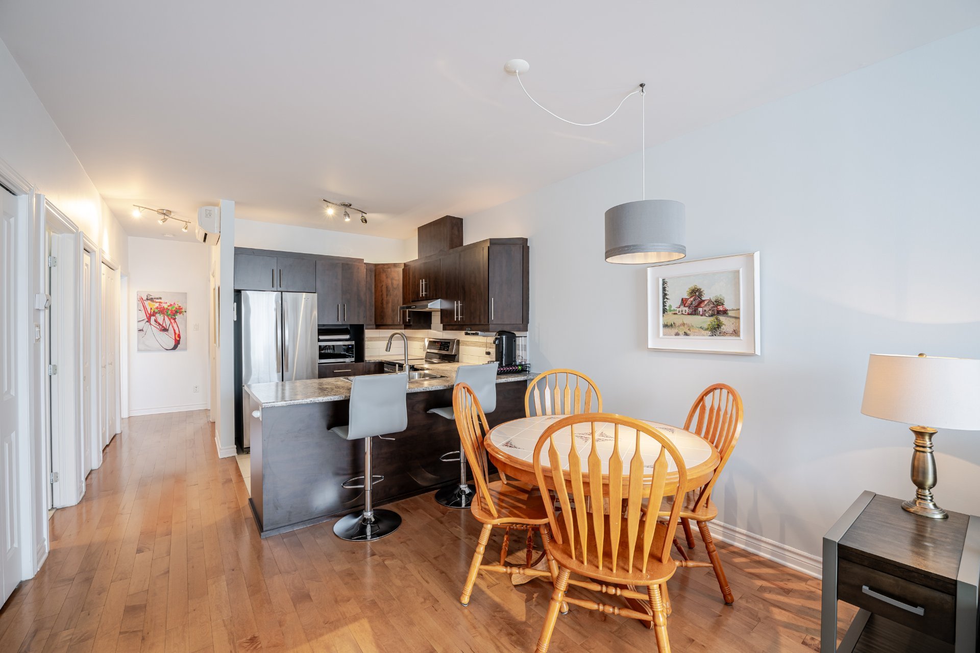 Photo - Dining room