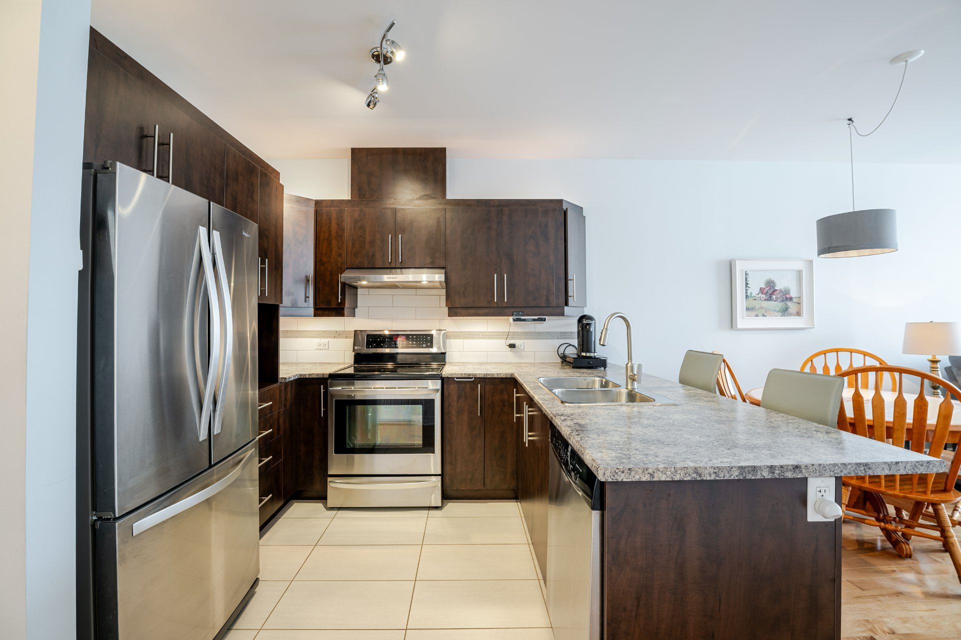 Photo - Kitchen