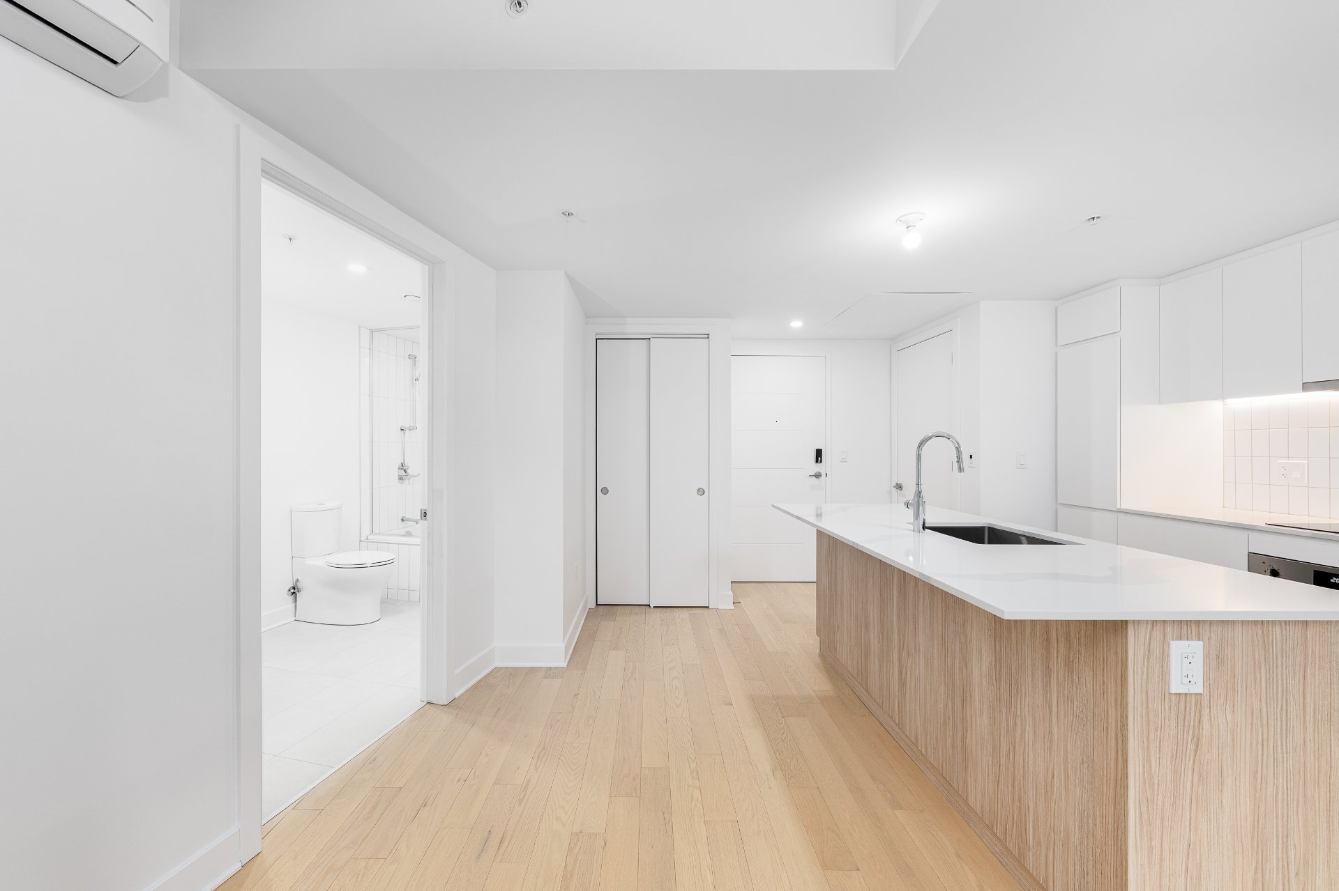 Photo - Kitchen