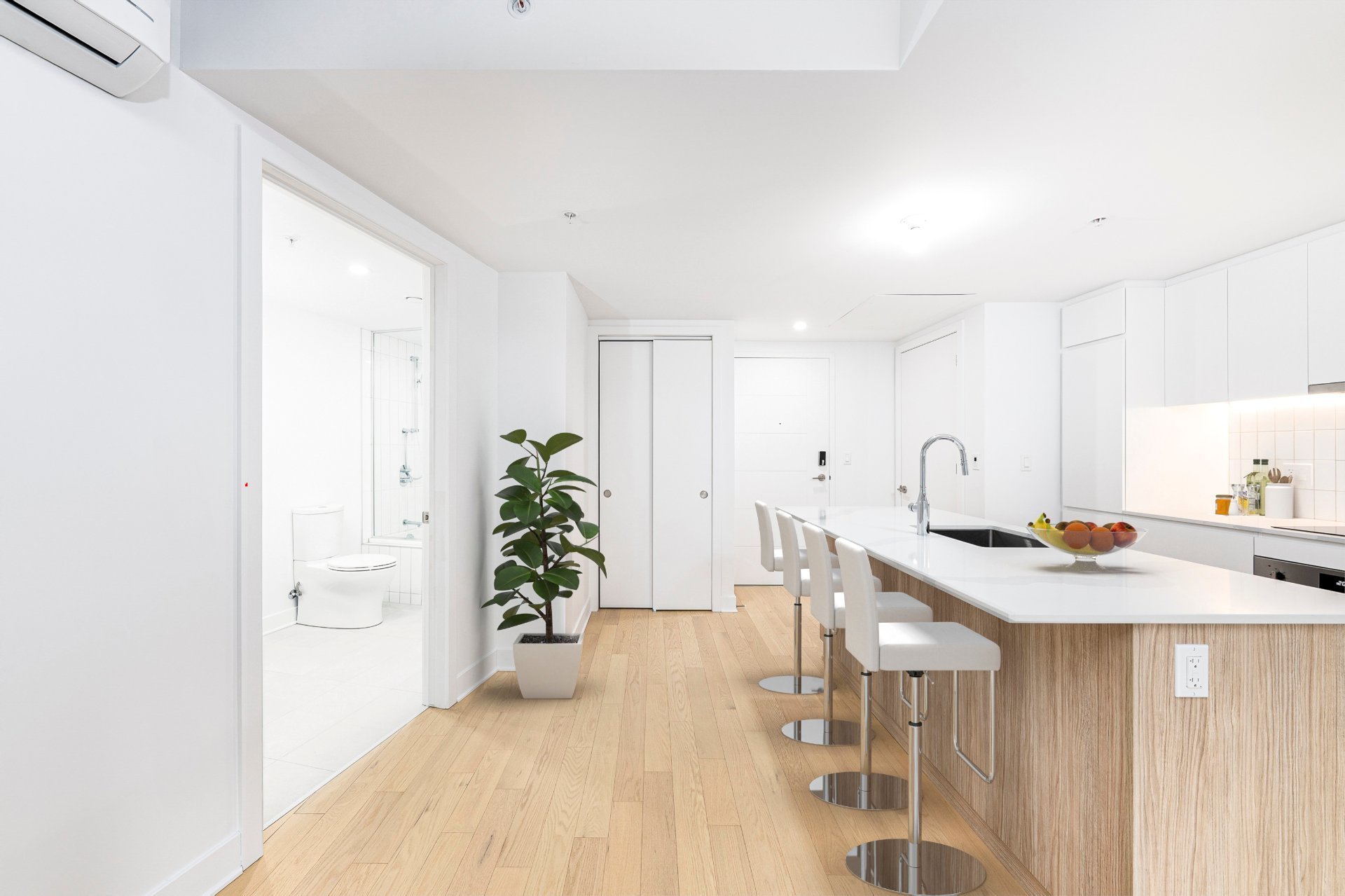 Photo - Kitchen