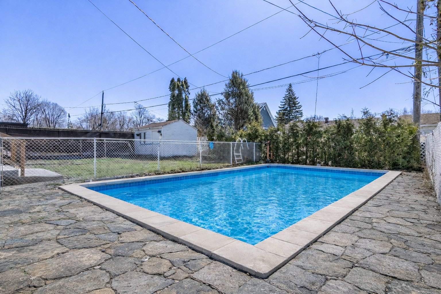 Photo - Piscine