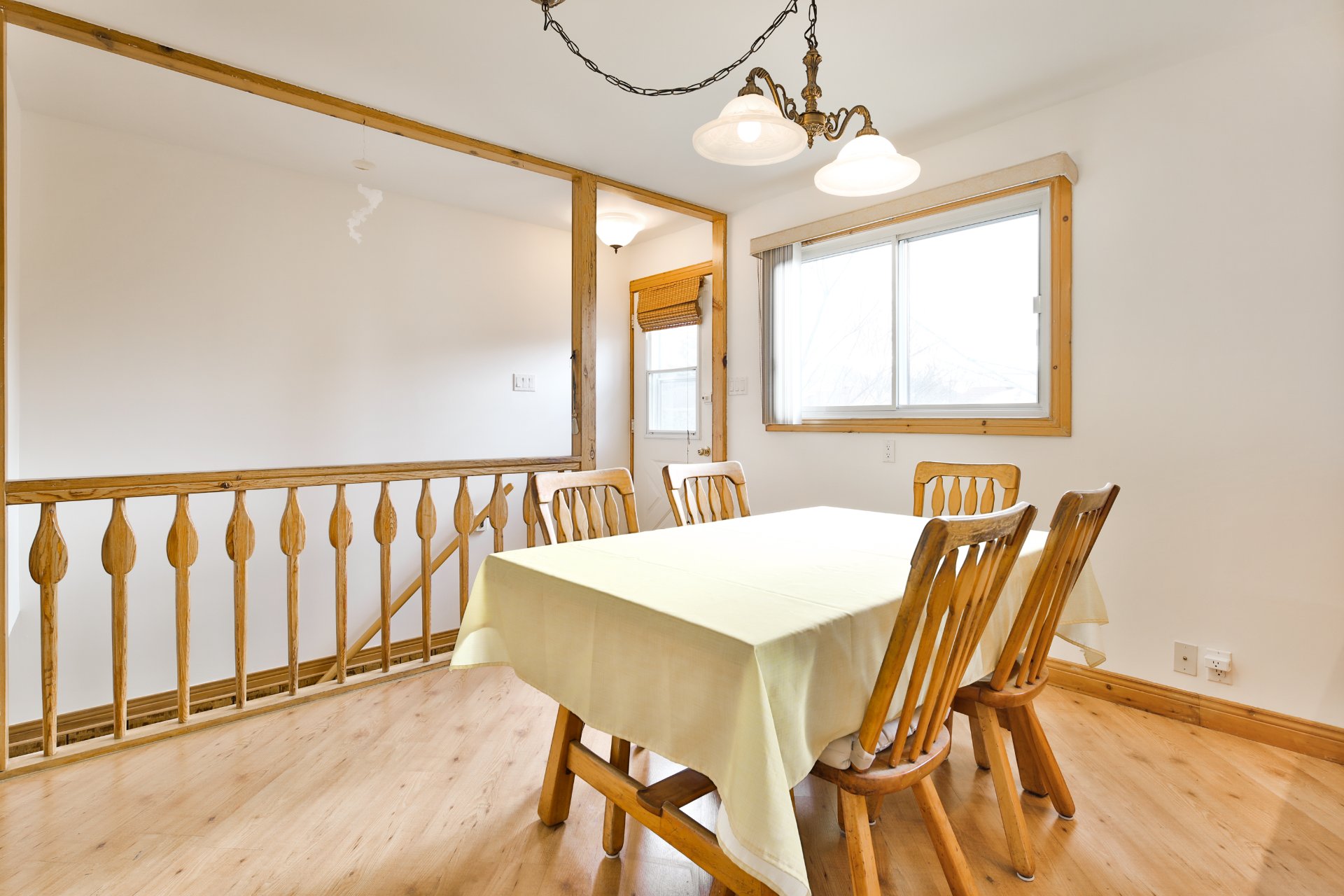 Photo - Salle à manger