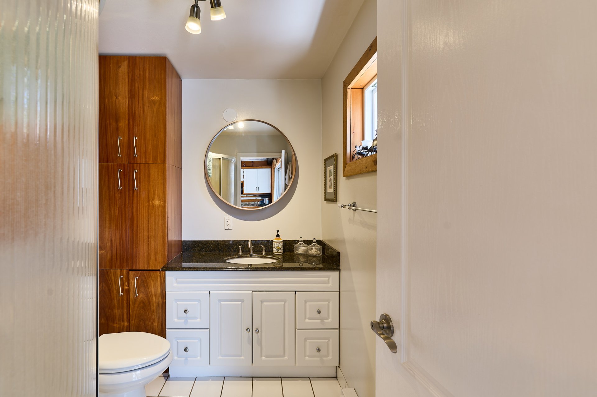Photo - Bathroom