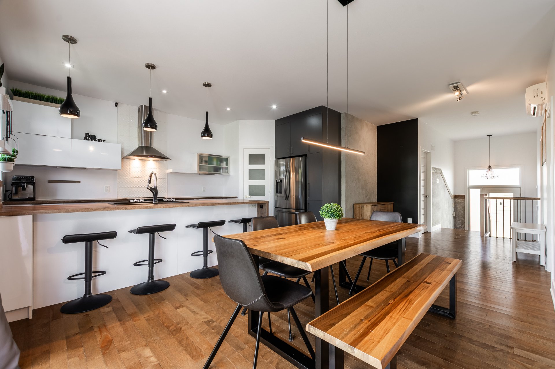 Photo - Salle à manger