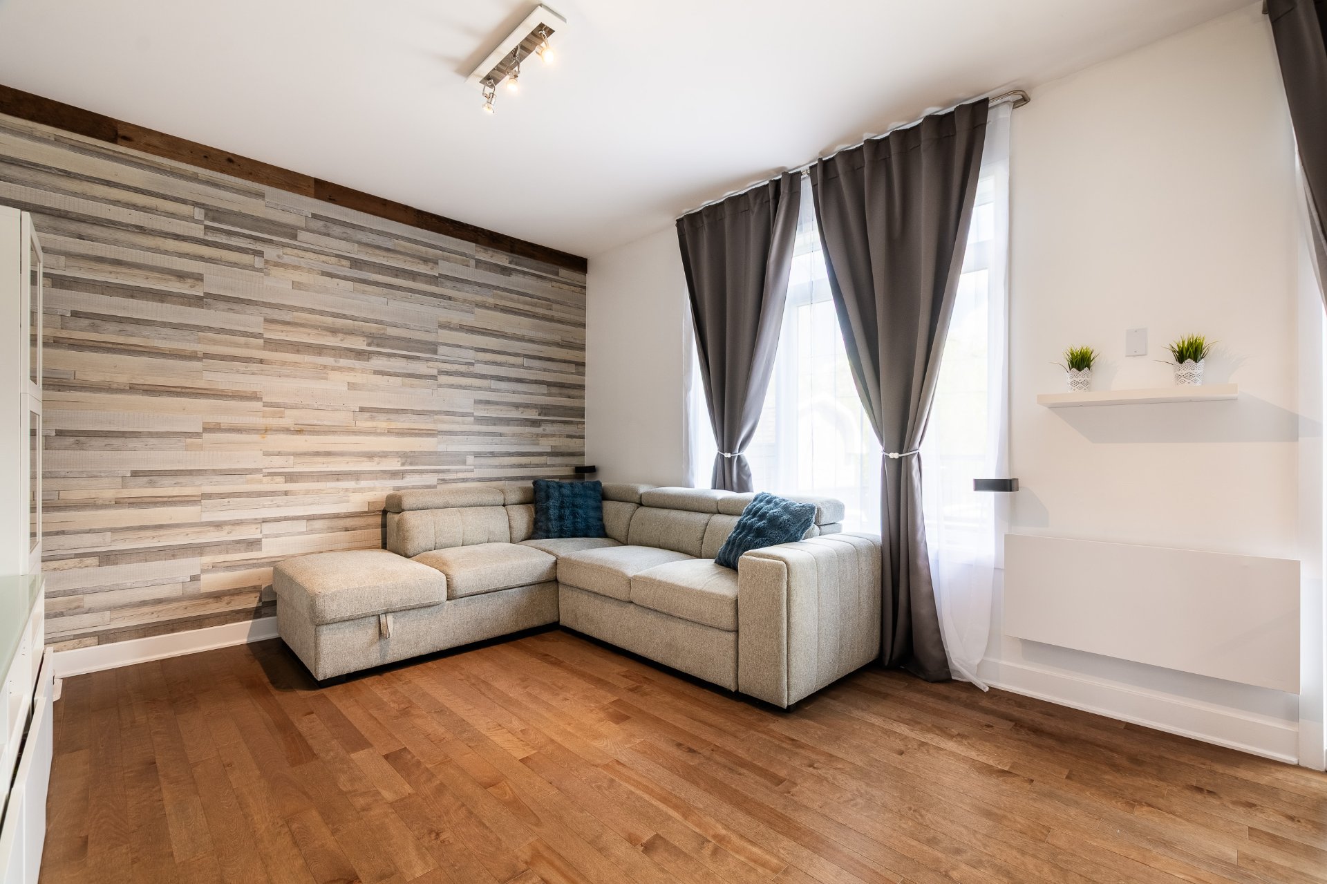 Photo - Salon