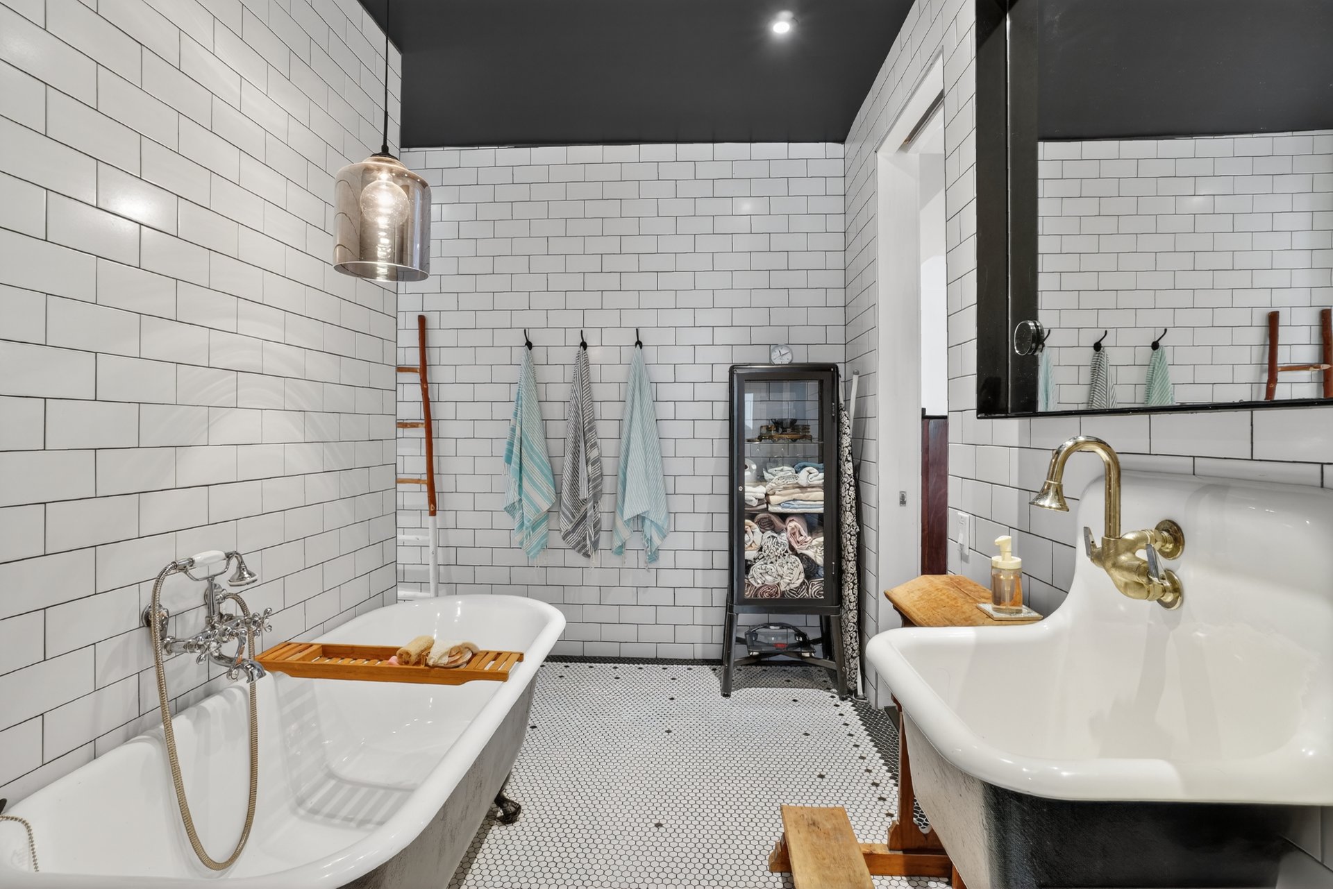 Photo - Salle de bains attenante à la CCP