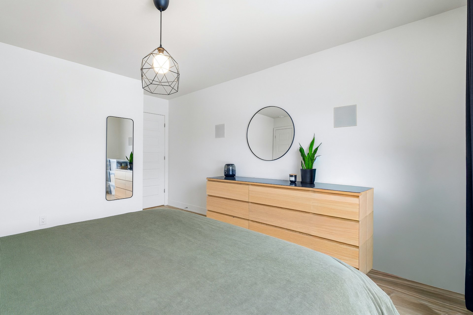 Photo - Primary bedroom