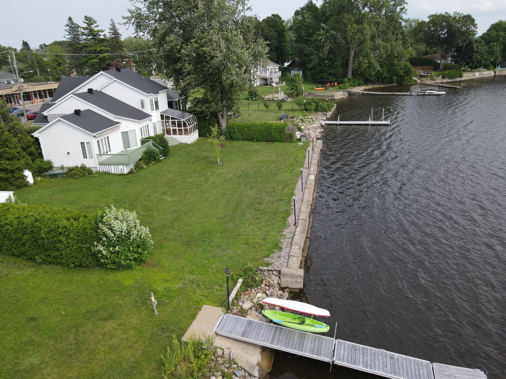 Photo - Backyard