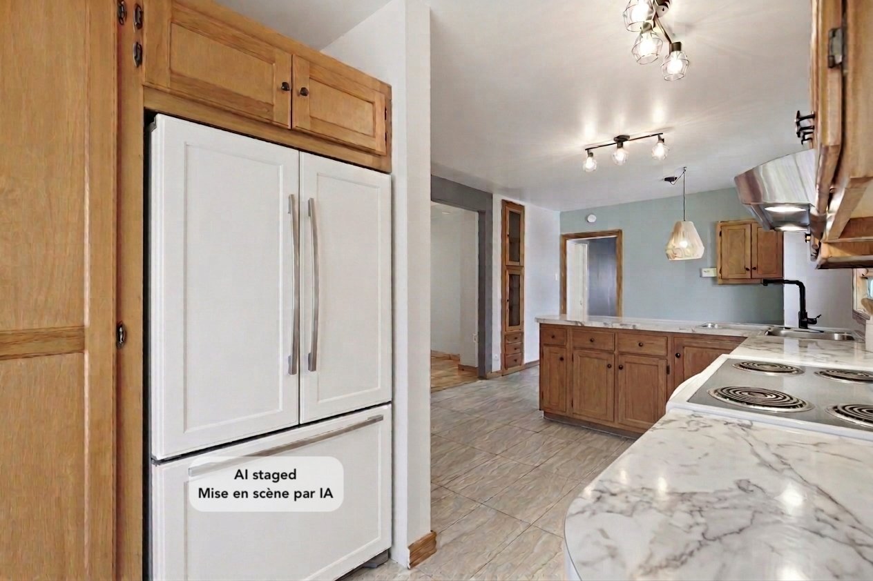 Photo - Kitchen