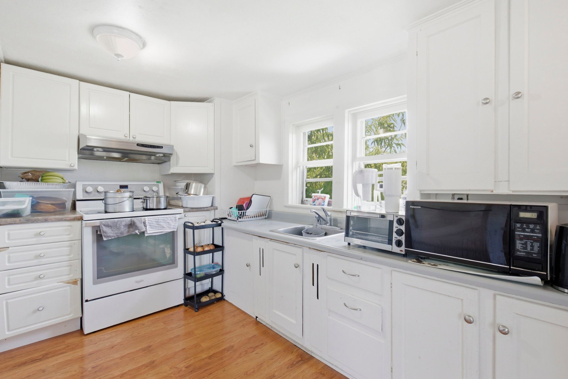 Photo - Kitchen