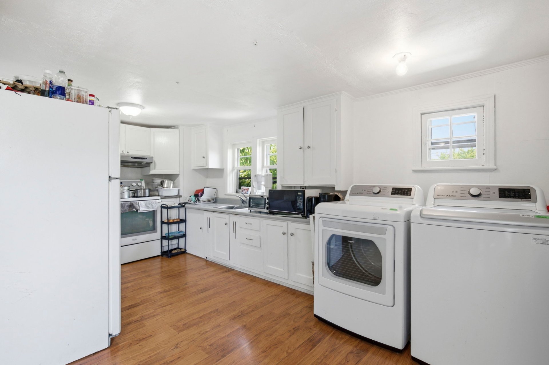 Photo - Kitchen