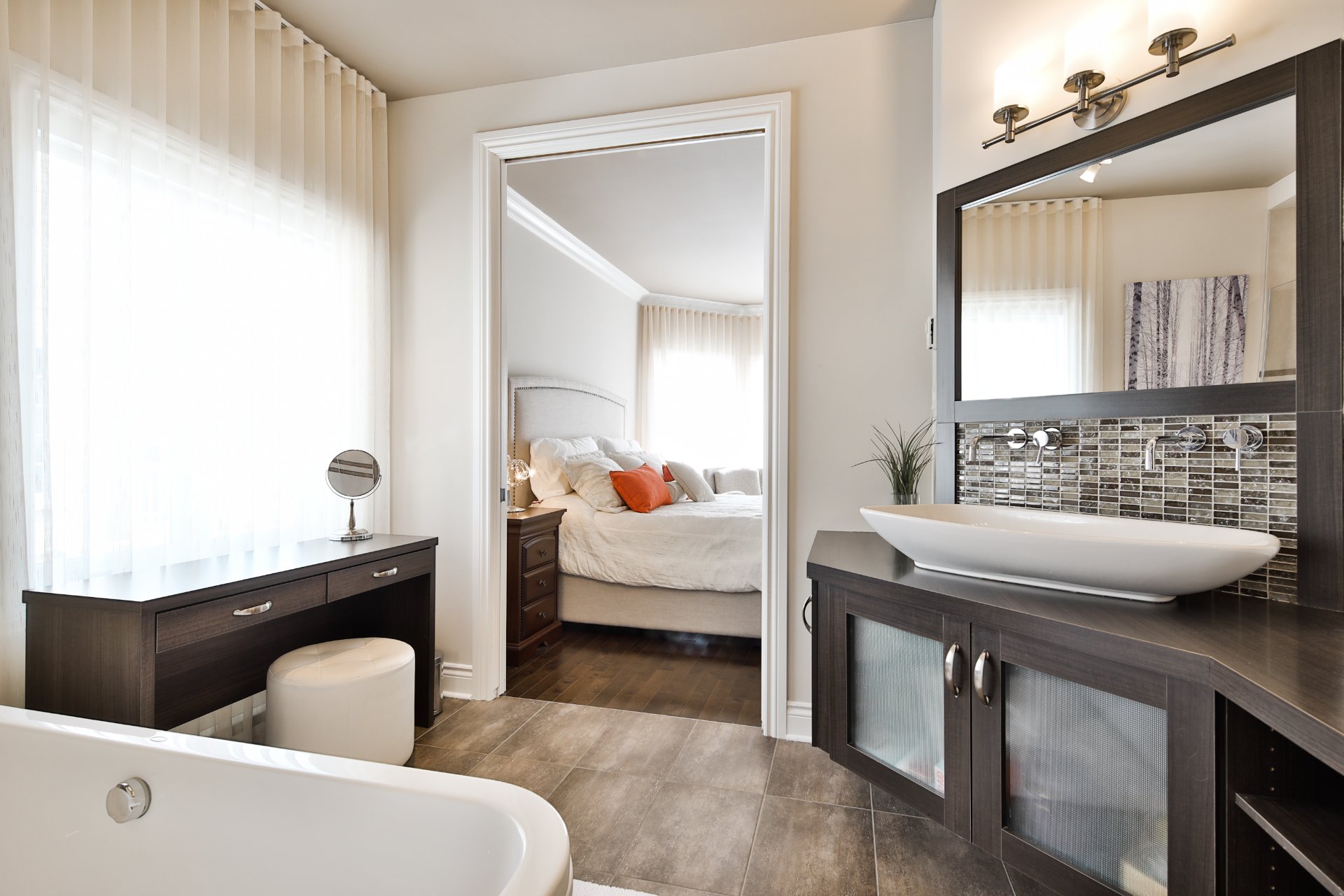 Photo - Salle de bains attenante à la CCP