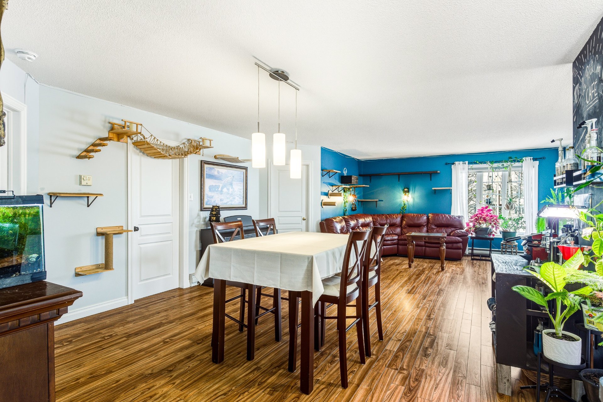Photo - Dining room
