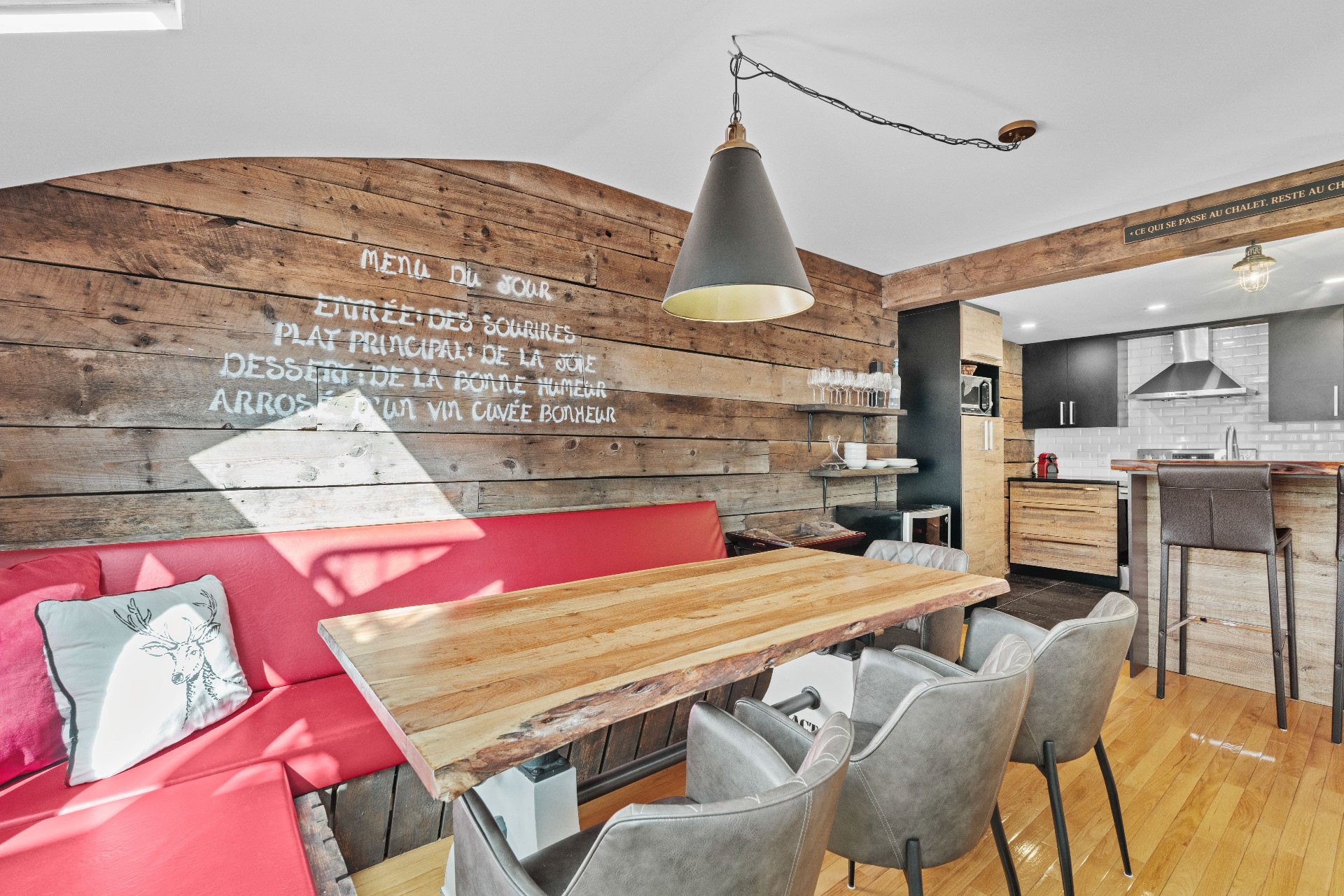 Photo - Salle à manger