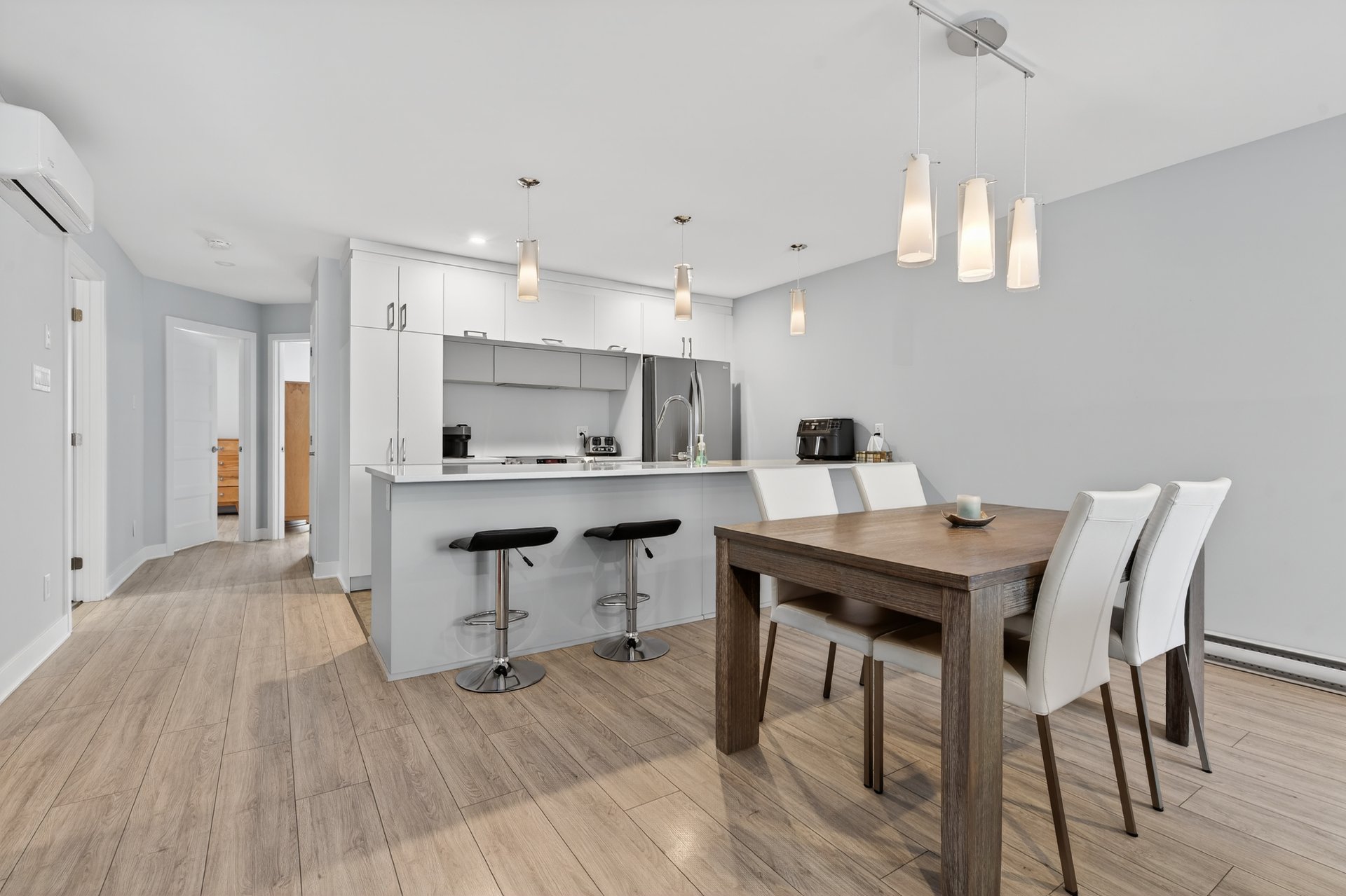 Photo - Salle à manger