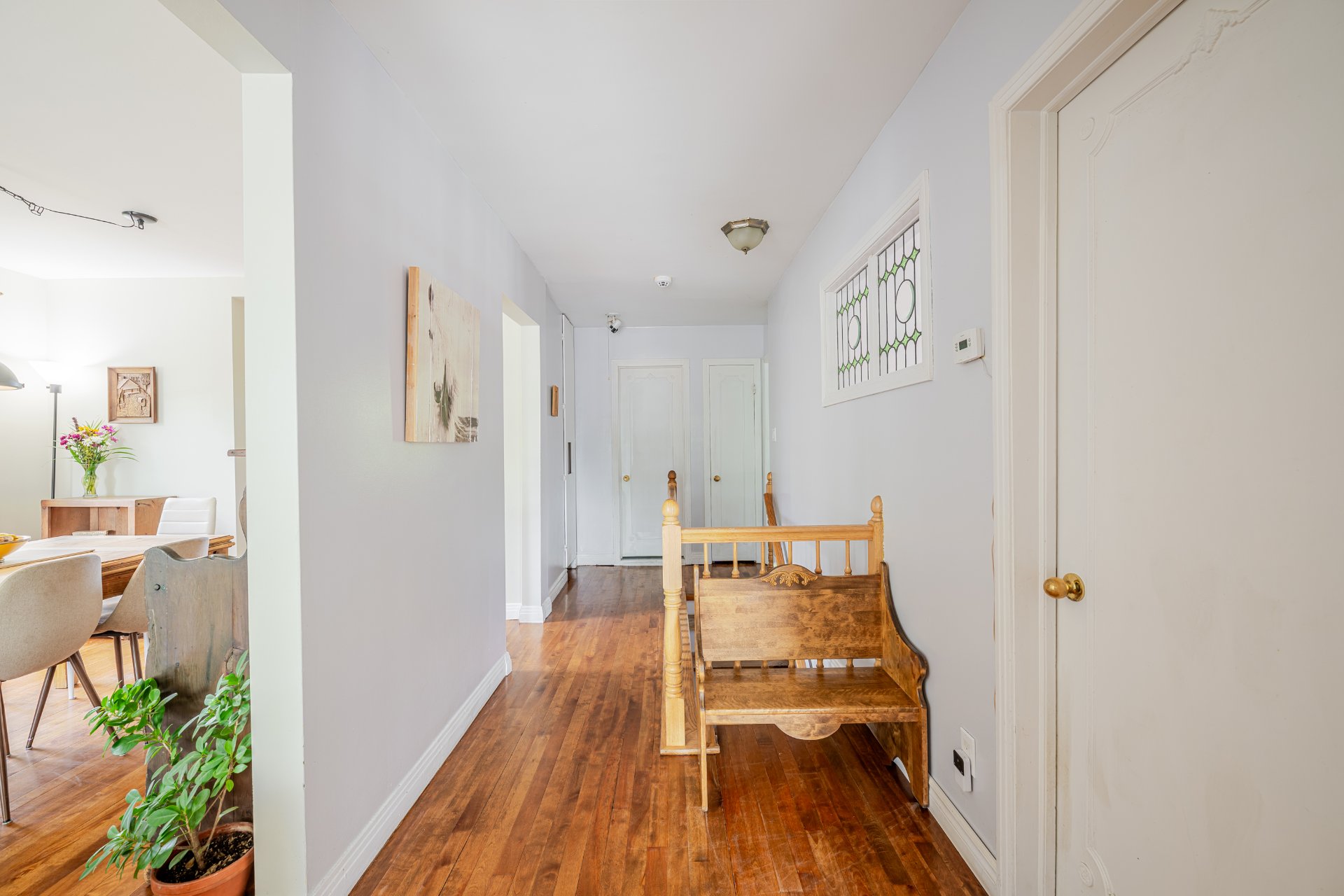 Photo - PASAGEWAY