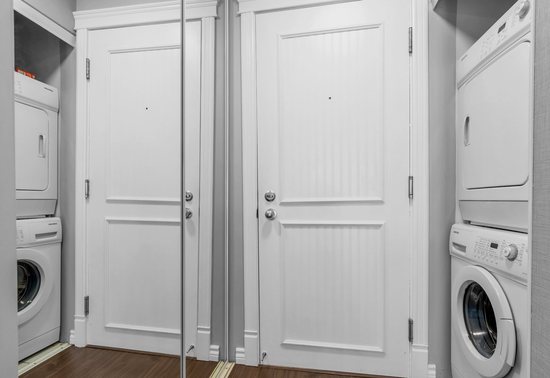 Photo - Hallway
