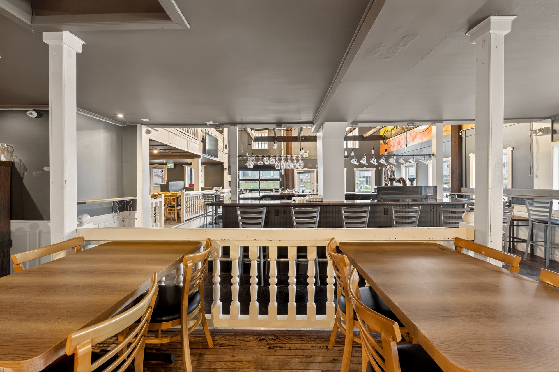 Photo - Interior