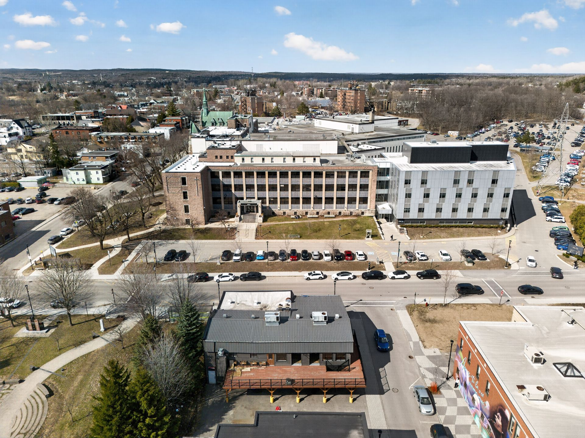 Photo - Exterior